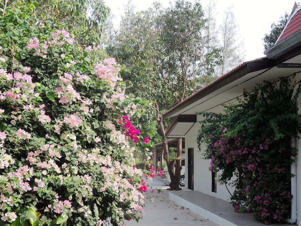 Mango Spa & Resort HHQ Exterior foto